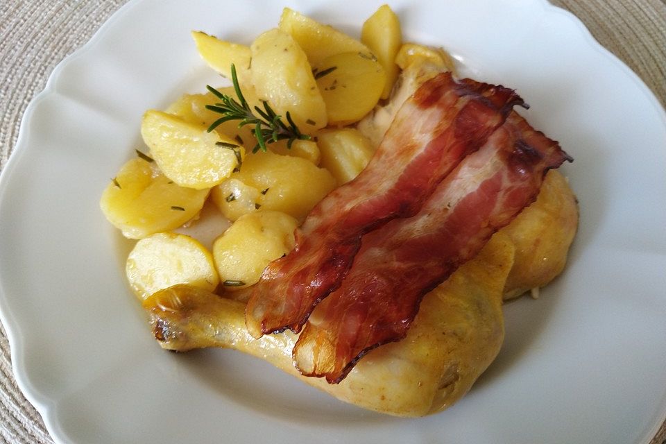 Brathuhn mit Rosmarinkartoffeln