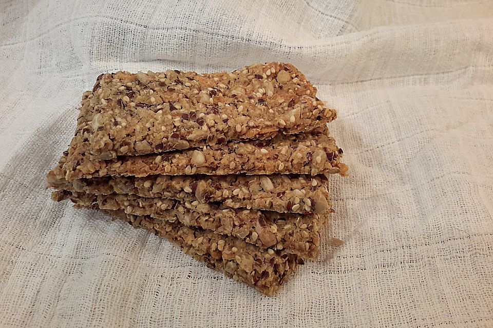 Knäckebrot mit Haferflocken