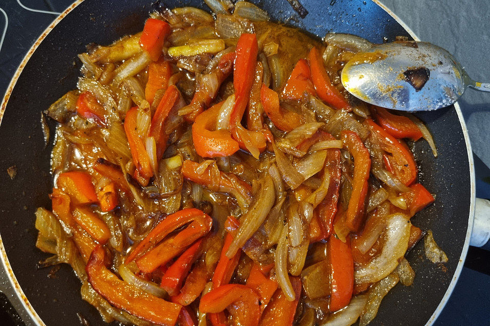 Zwiebel-Paprika-Steaks