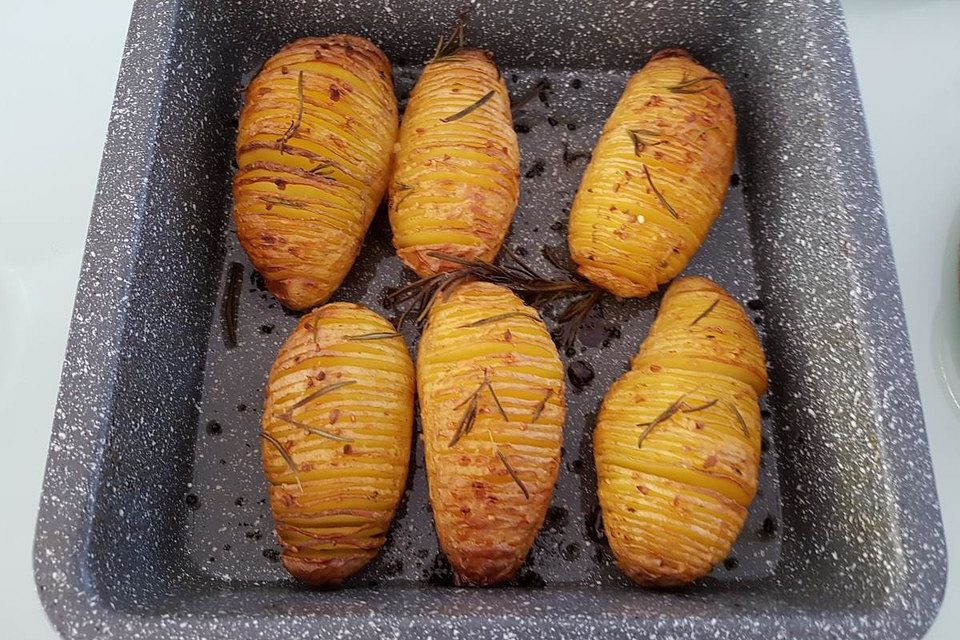 Hasselback-Kartoffeln