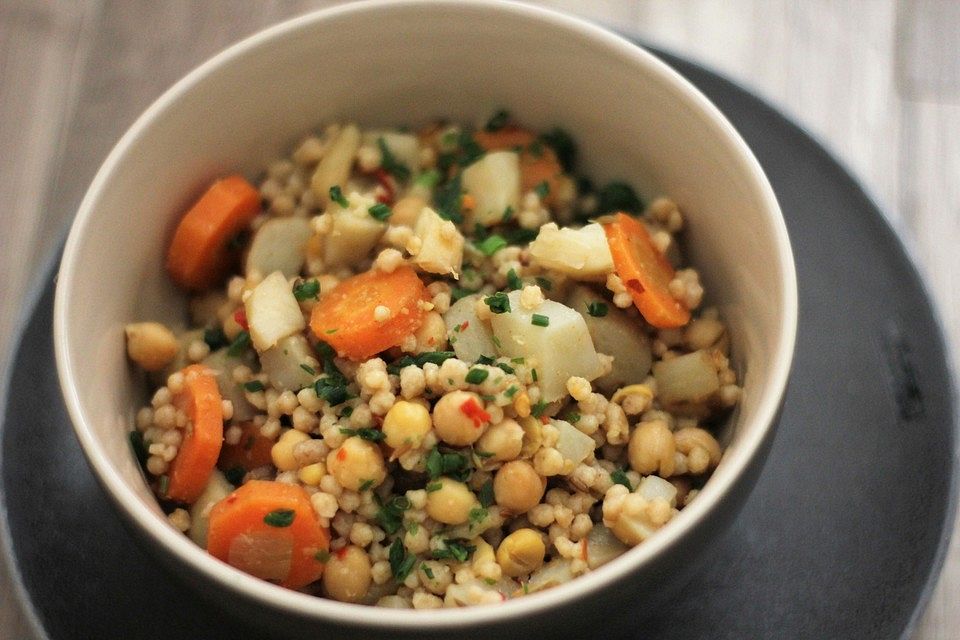 Couscous mit Wintergemüse