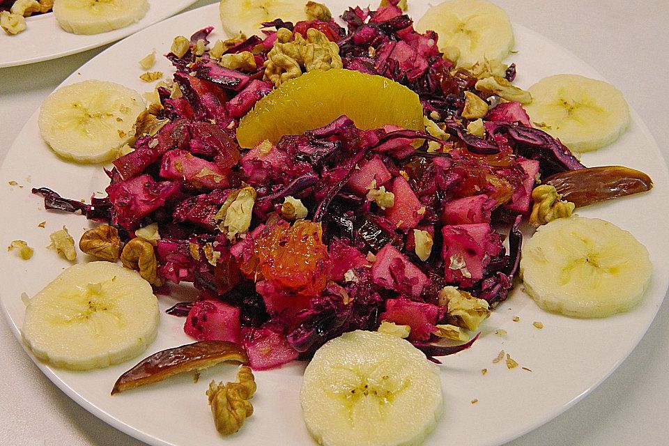 Rotkohl - Früchte - Salat (Rohkost)