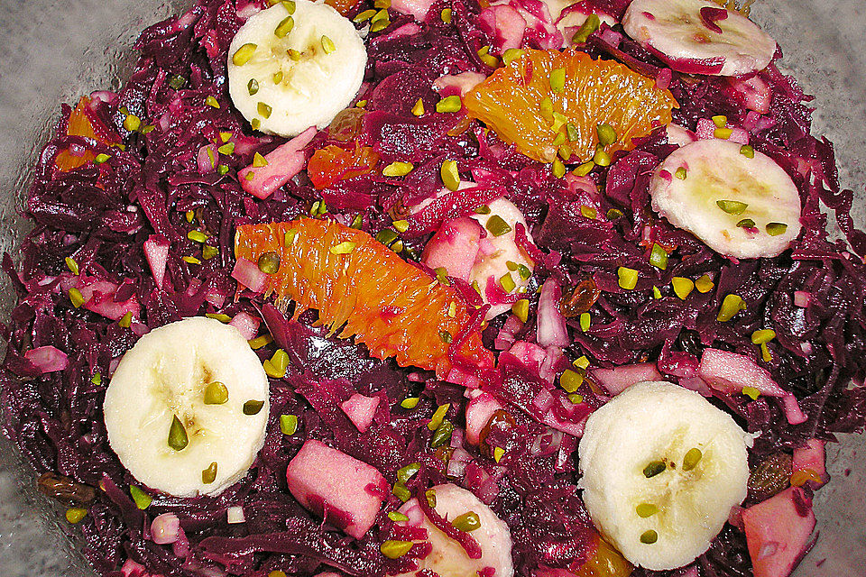 Rotkohl - Früchte - Salat (Rohkost)