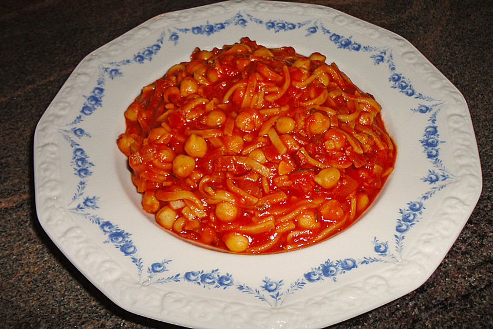 Kichererbsensuppe à la Strega