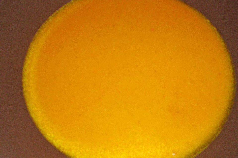 Orangen-Karotten Suppe