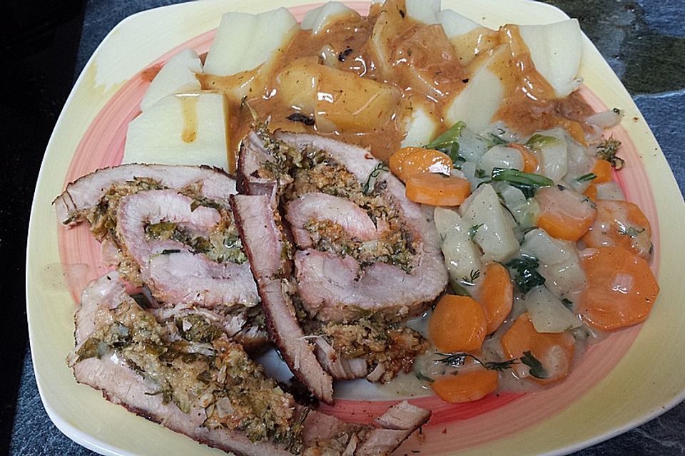 Gefüllter Schweinebraten Zwiebel-Schafskäse