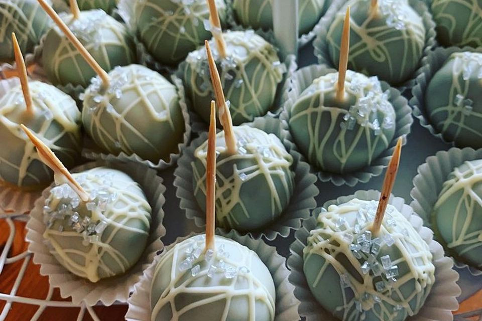 Oreo Cake Pops