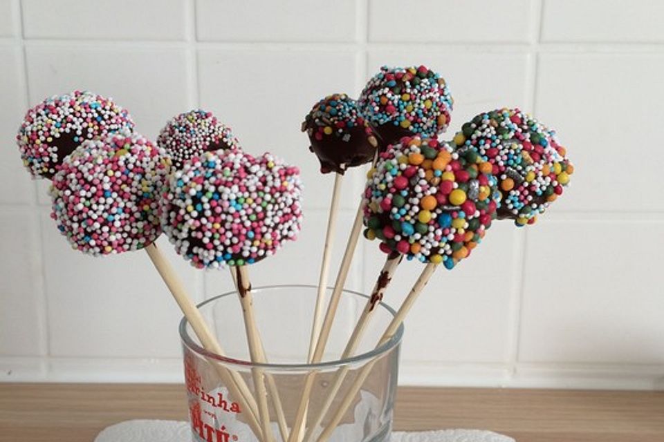 Oreo Cake Pops