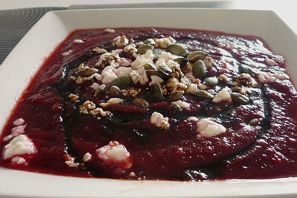 Rote - Bete Suppe