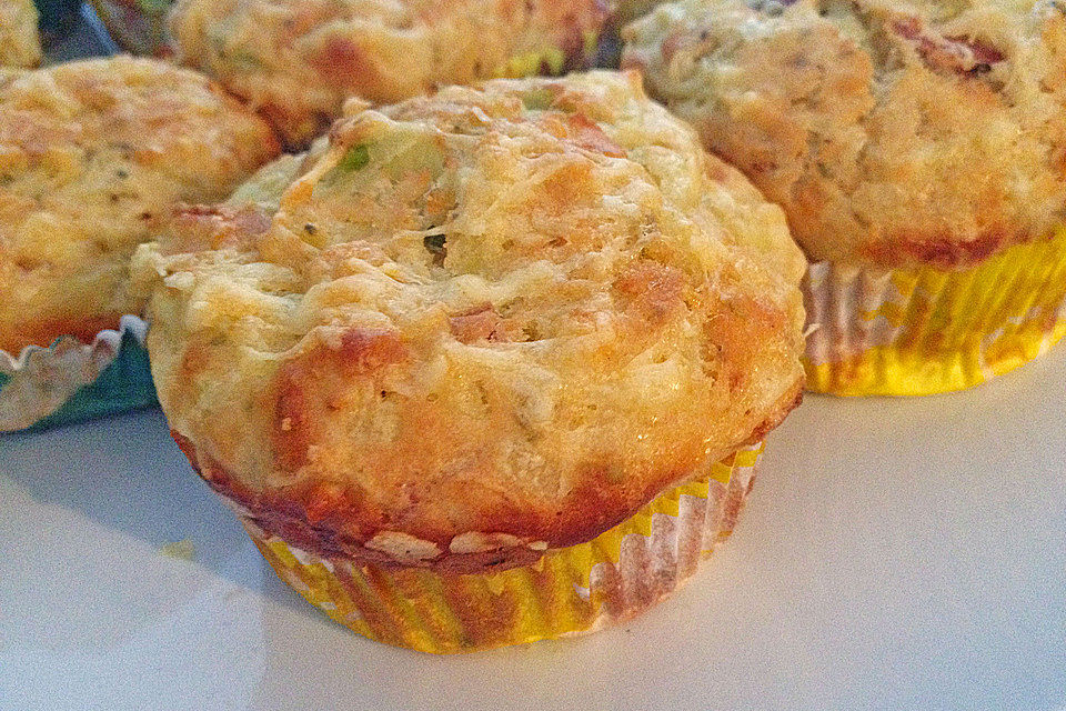 Kartoffel-Muffins mit Schinken