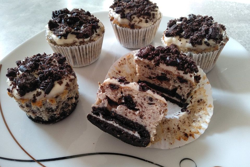 Mini Oreo Cheesecakes