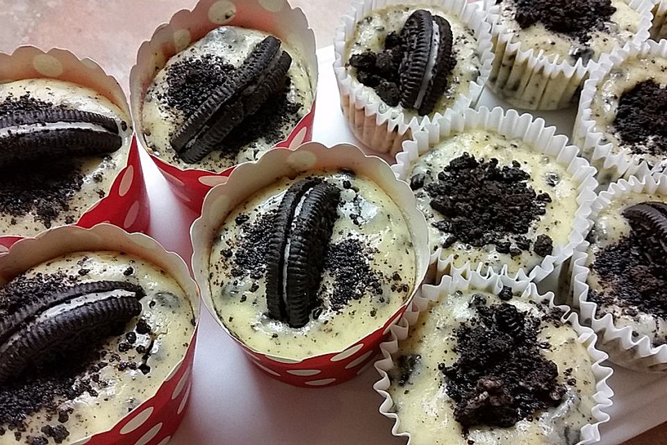 Mini Oreo Cheesecakes