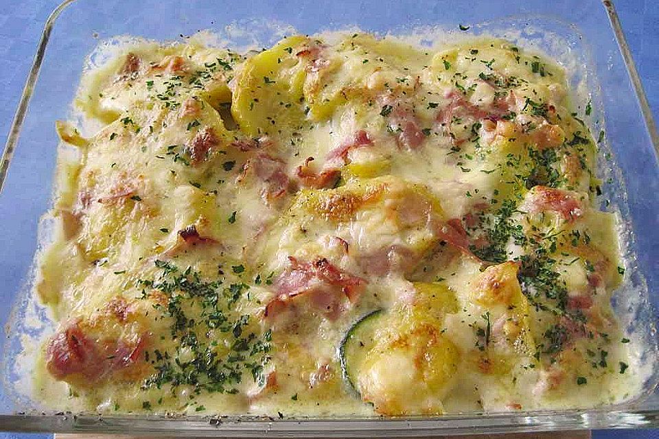 Zucchini-Schinken-Auflauf