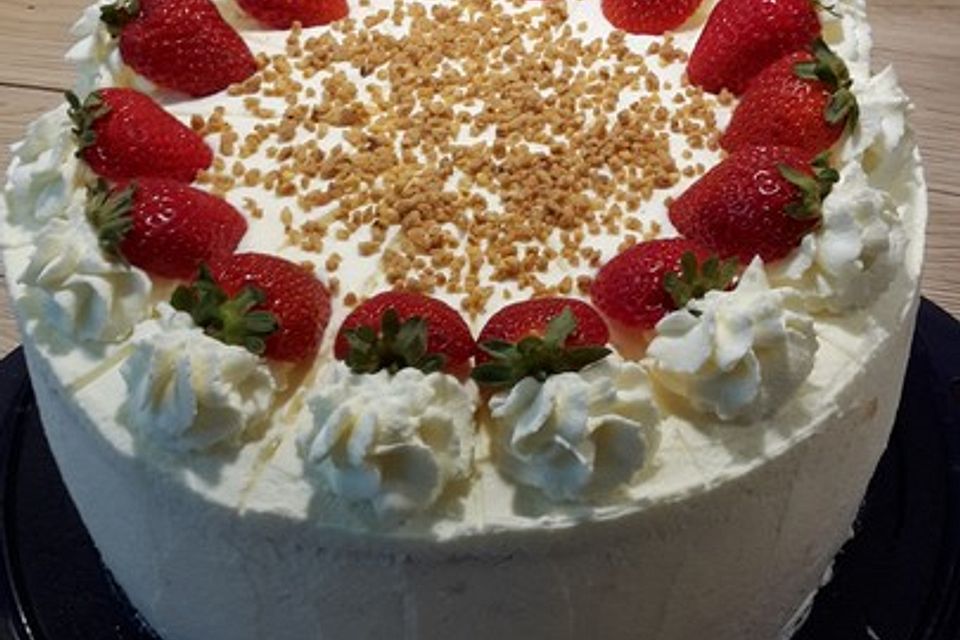 Erdbeersahnetorte