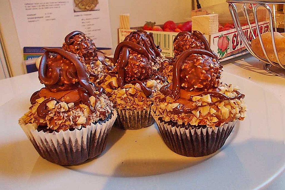 Nuss-Nougat-Cupcakes