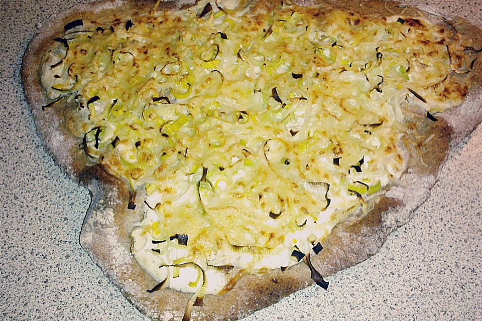 Lauch-Flammkuchen