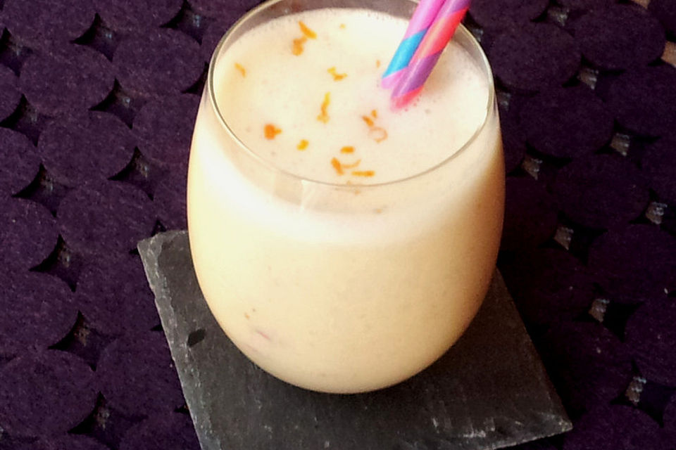 Orangen-Kokos Smoothie