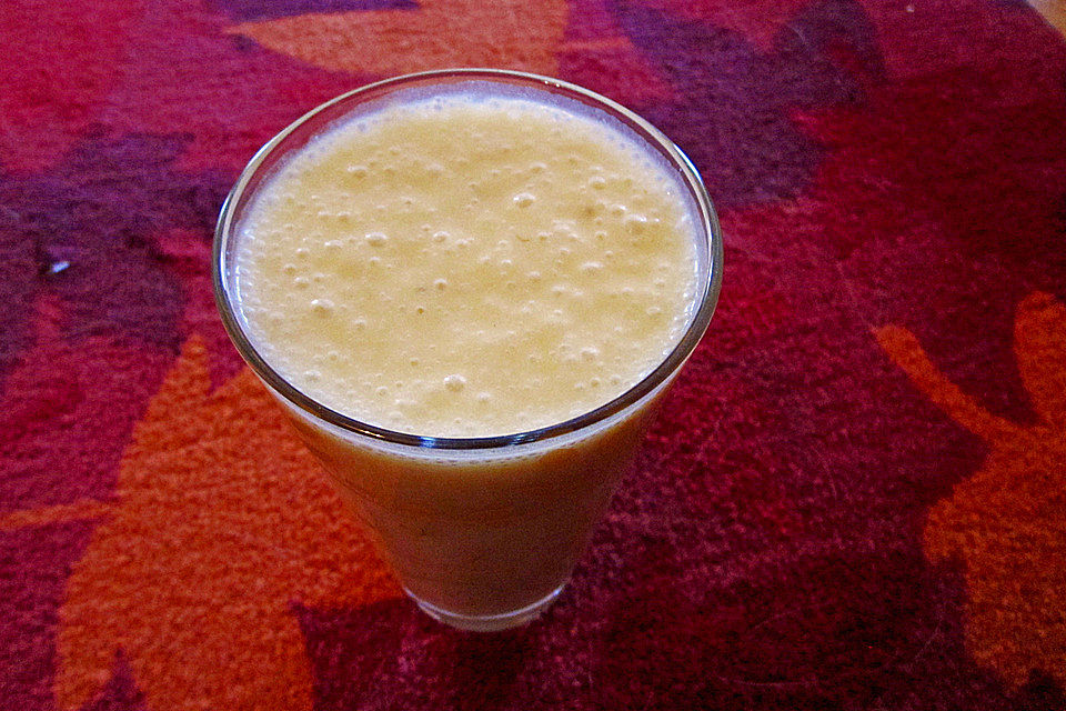 Orangen-Kokos Smoothie