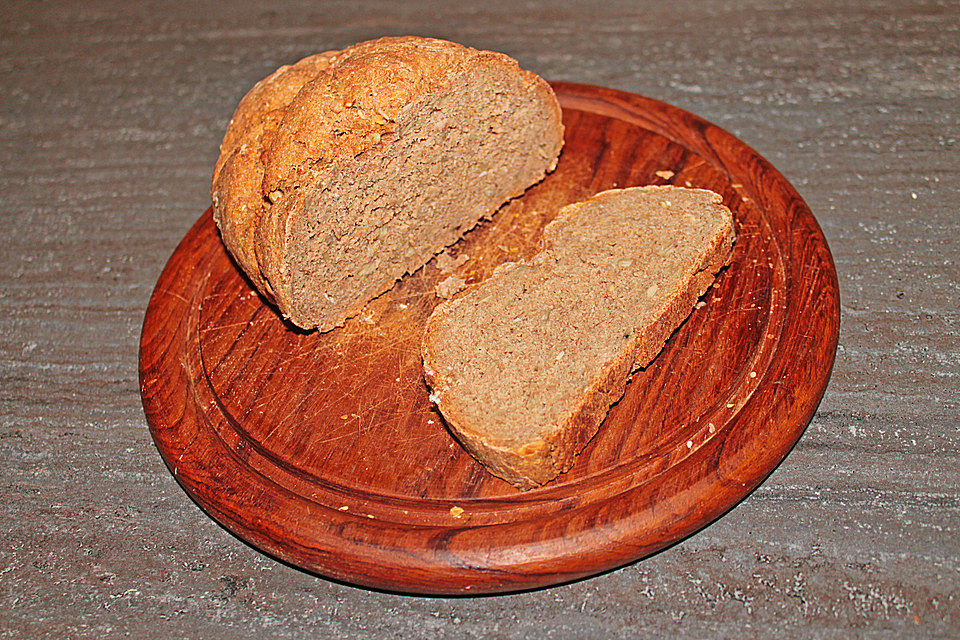 Delfinas Schrot-Flocken-Brot