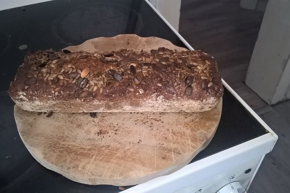 Eiweiß-Dinkel-Brot