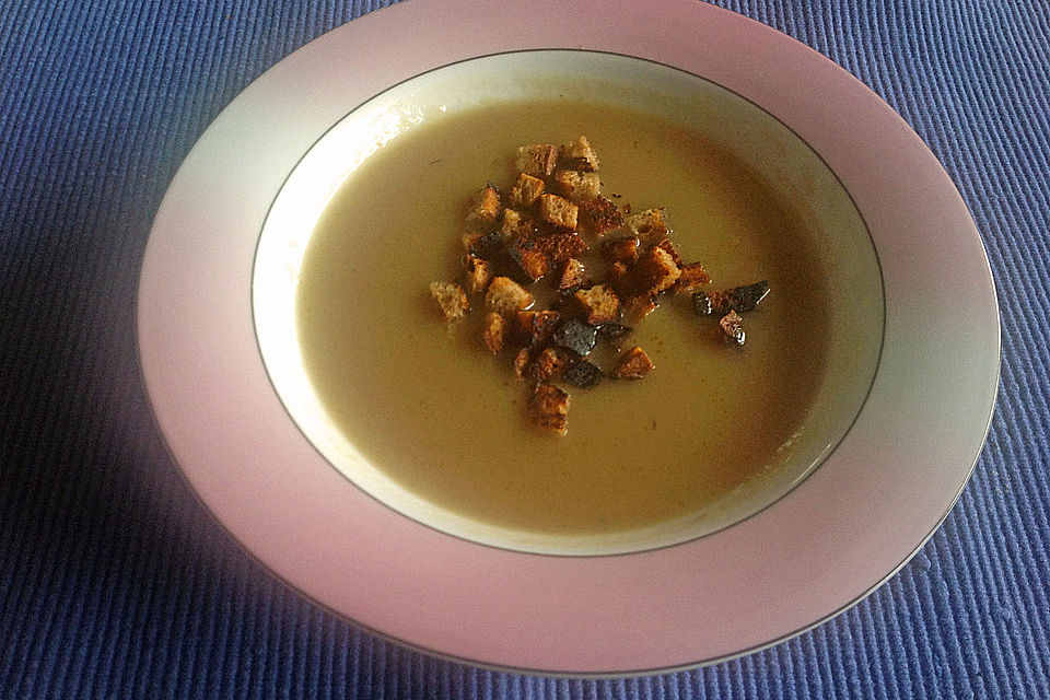 Oma Ellis Kümmelsuppe