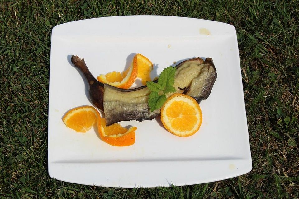 Orangige Grillbanane