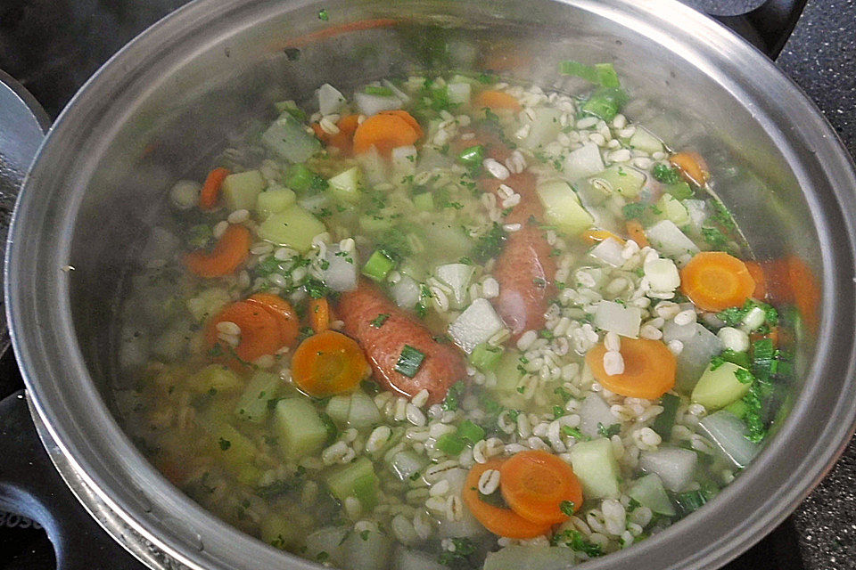 Eblysuppe mit Gemüse