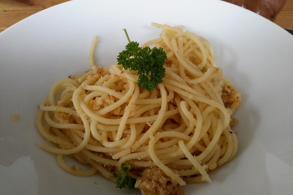 Spaghetti con Pangrattato