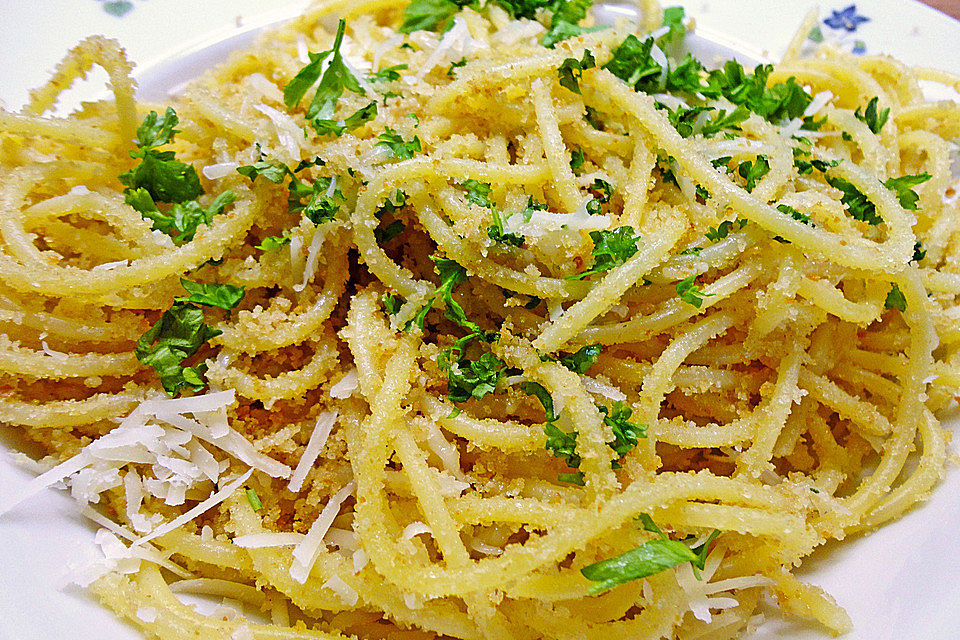 Spaghetti con Pangrattato