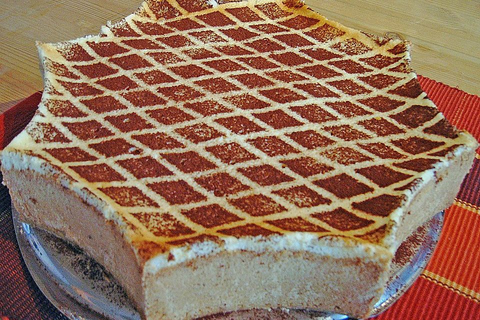 Birnen-Sektkuchen