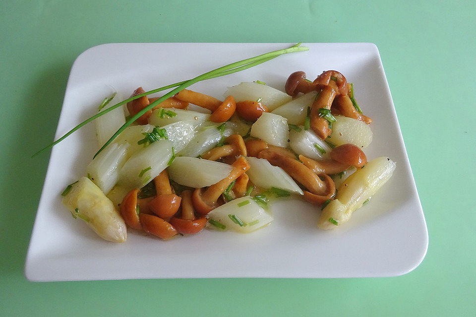 Spargel-Pilz-Salat