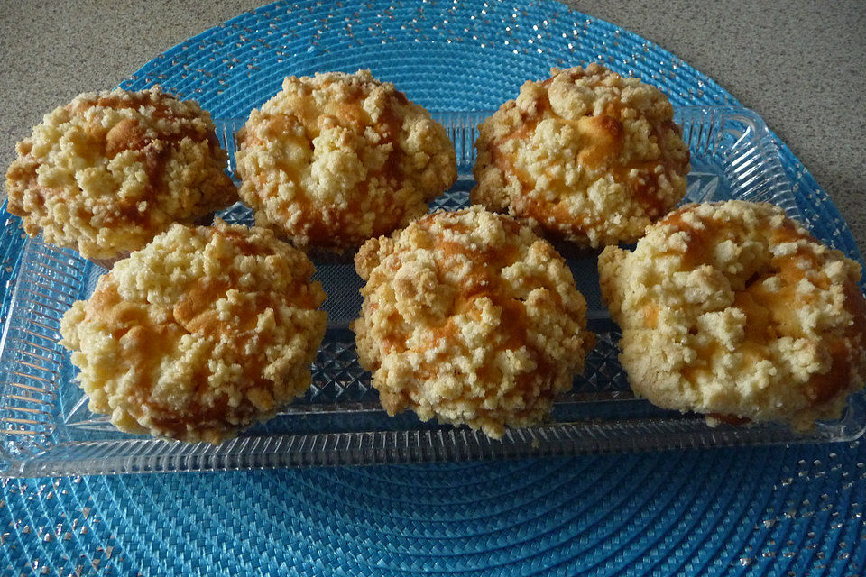 Birnenmuffins mit Butterstreusel