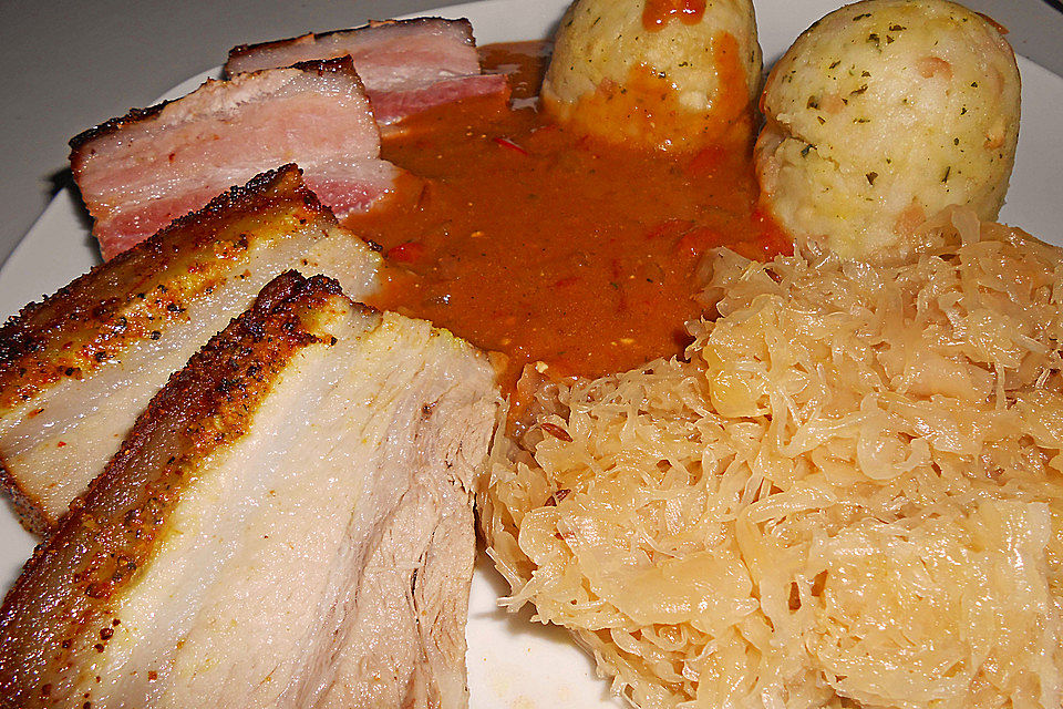 Braten aus Bauchfleisch