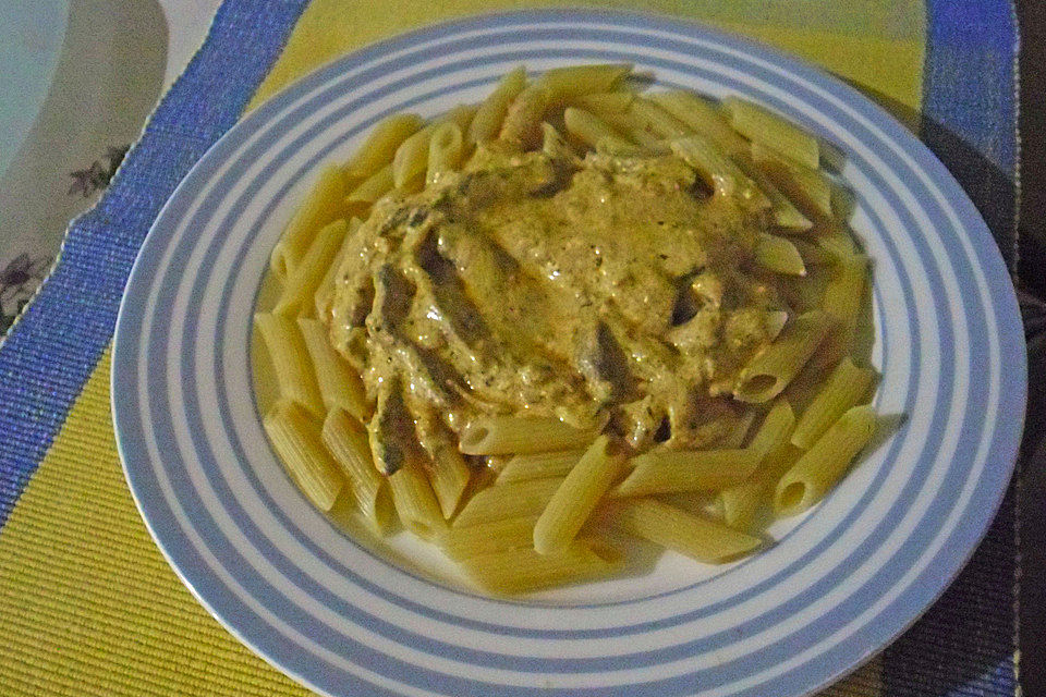 Kalbsgeschnetzeltes mit Pestorahmsauce