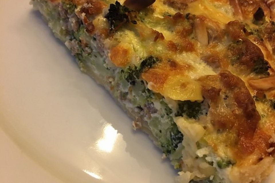 Brokkoli-Hackfleisch-Quiche