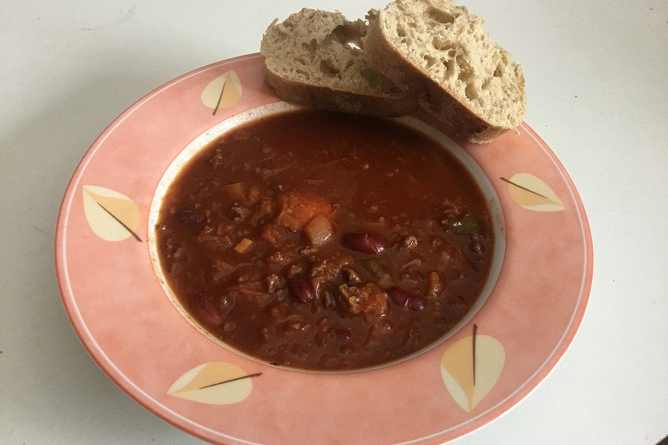 Mitternachtssuppe mit Sauerkraut