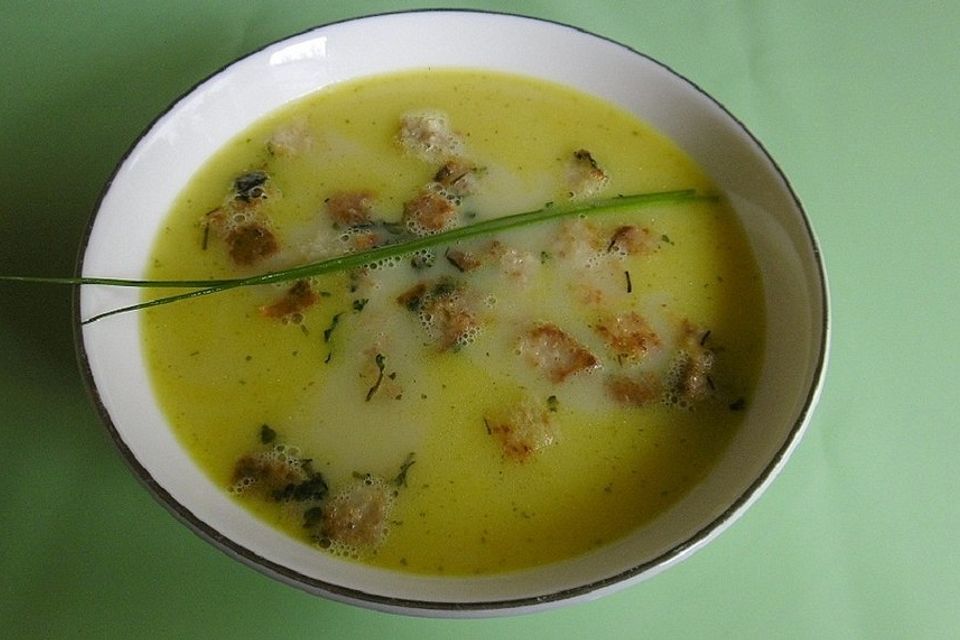 Spargelcremesuppe