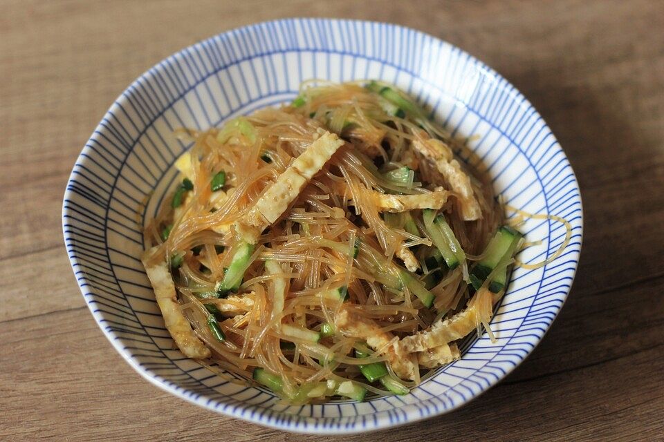 Chinesischer Gurkensalat