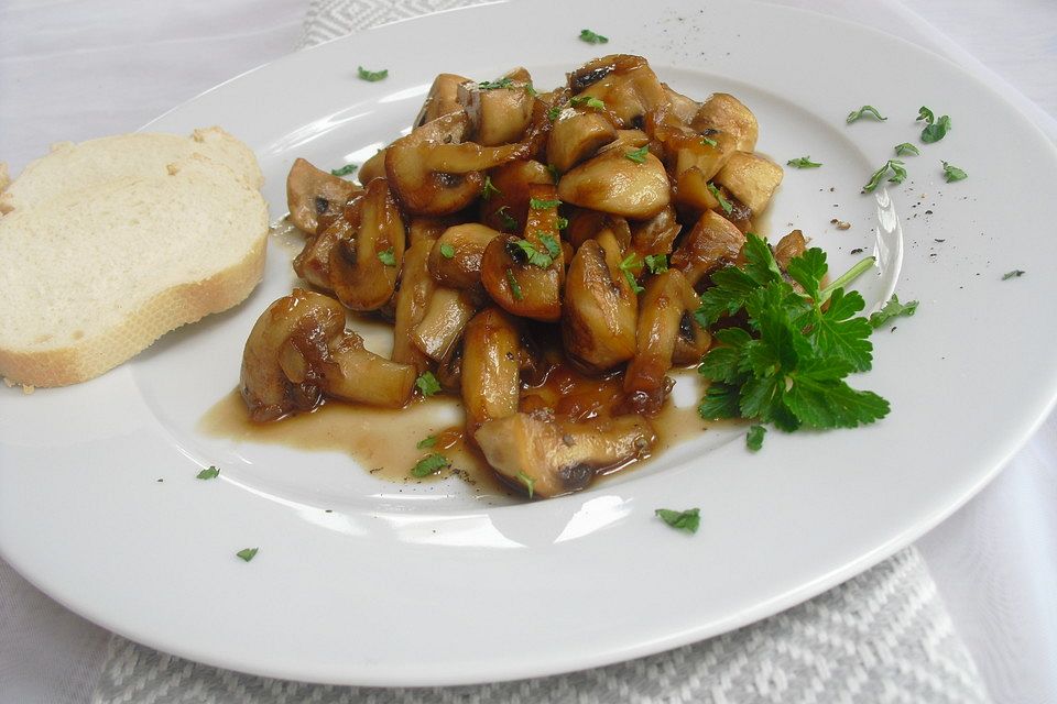 Champignons in Balsamico