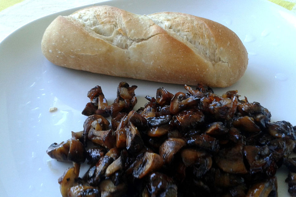 Champignons in Balsamico