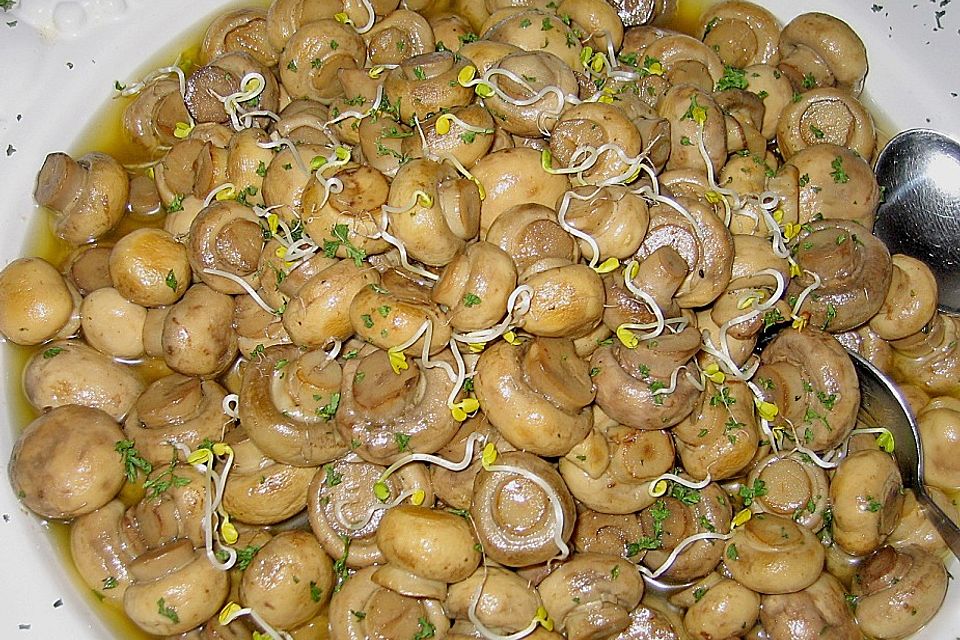 Marinierte Champignons