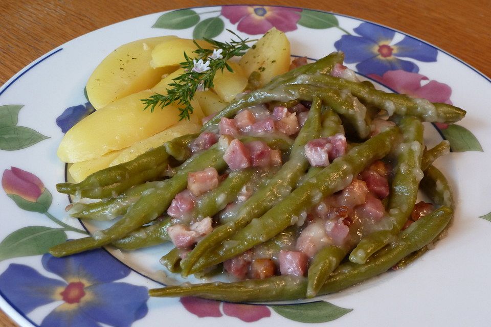 Papas Speckbohnen mit Kartoffeln