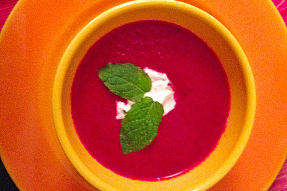 Rote Bete-Suppe