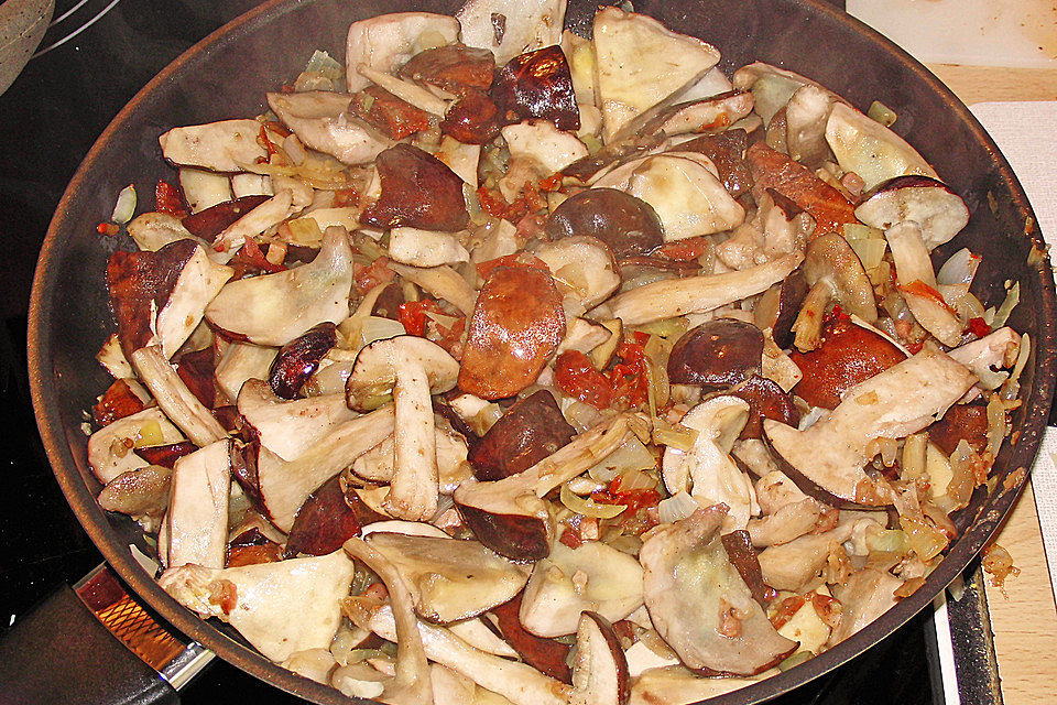 Waldpilzpfanne mit Spaghetti