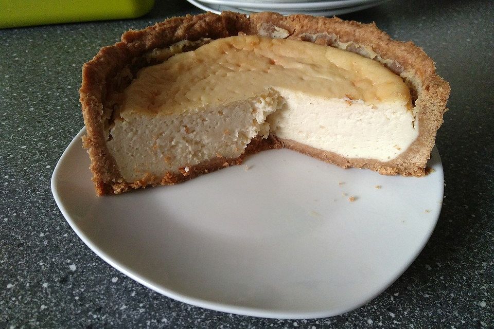 Veganer Käsekuchen mit Sojaquark