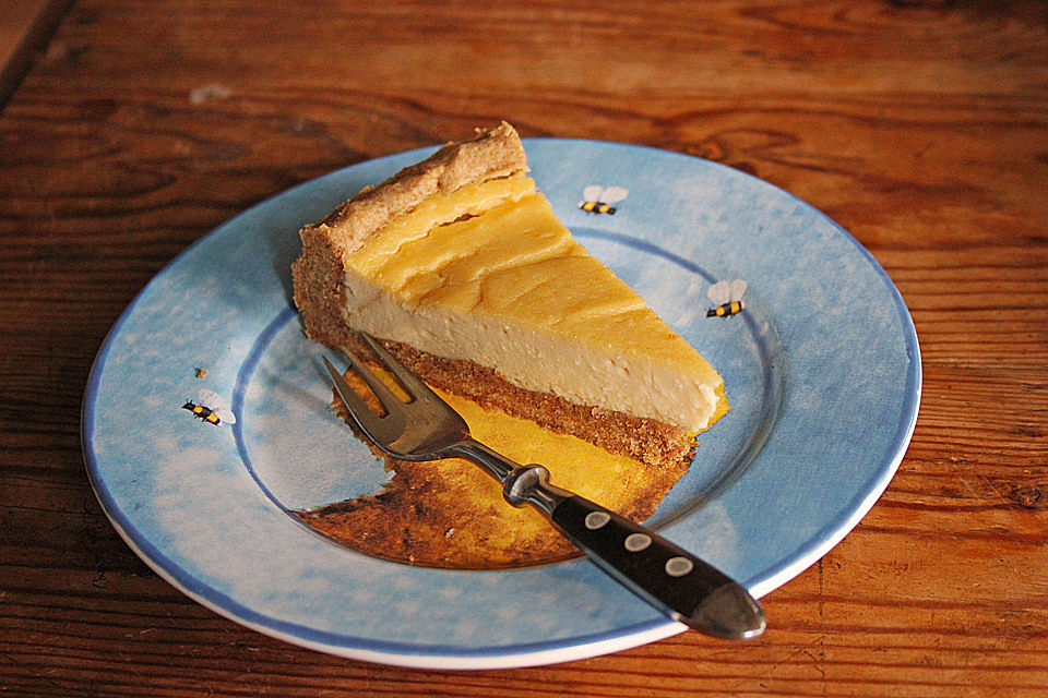 Veganer Käsekuchen mit Sojaquark