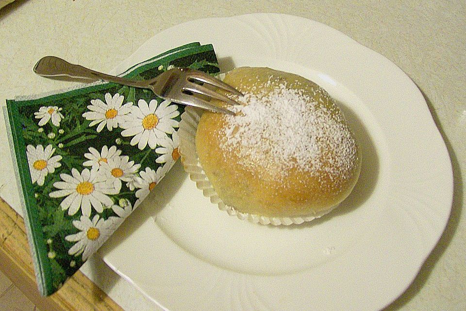 Kärnter Buchteln mit Pflaumenmus