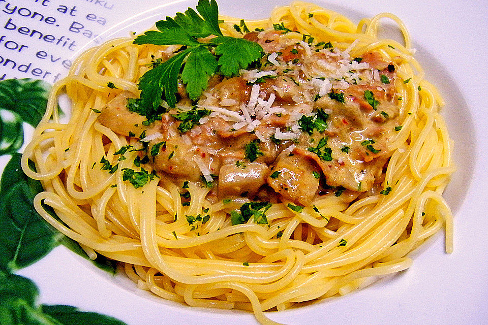 Spaghetti mit Steinpilzen