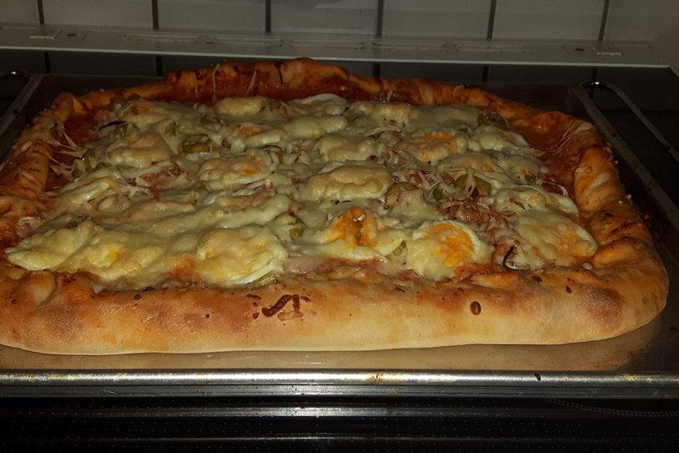 Schneller Pizzateig "American Style"