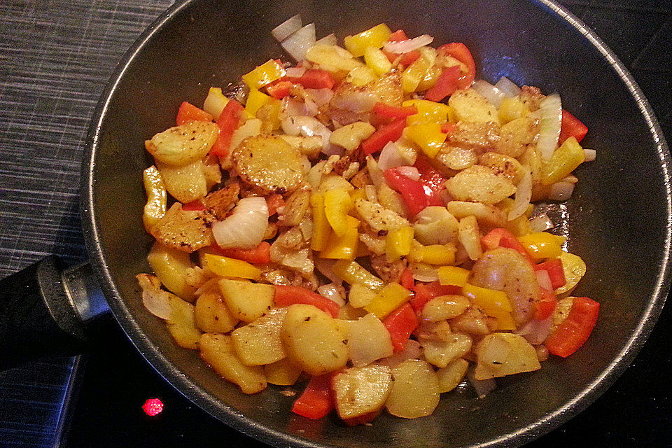 Bunte Bratkartoffeln